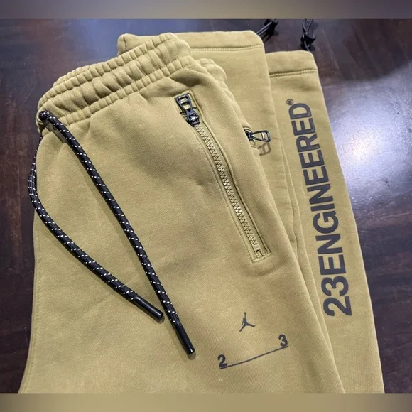 Jordan Olive Green Sweatpants Size XS 23 Engineered